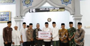 Safari Ramadhan di Masjid Taqwa Sungai Ampuh, Pesan Wali Kota Alfin: Jaga Kebersamaan dan Dukung Pembangunan