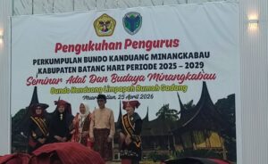 Perkuat Peran Perempuan, PBKM Batang Hari Kukuhkan Pengurus dan Gelar Seminar Adat Minangkabau